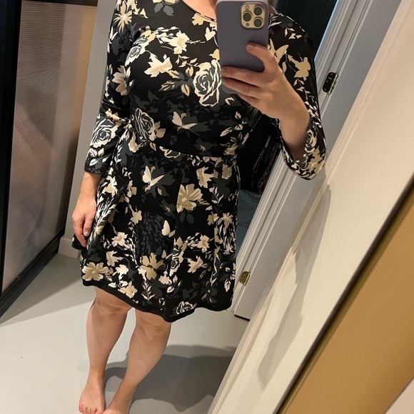 Beautiful floral Patrizia Pepe dress ! - Picture 6 of 11